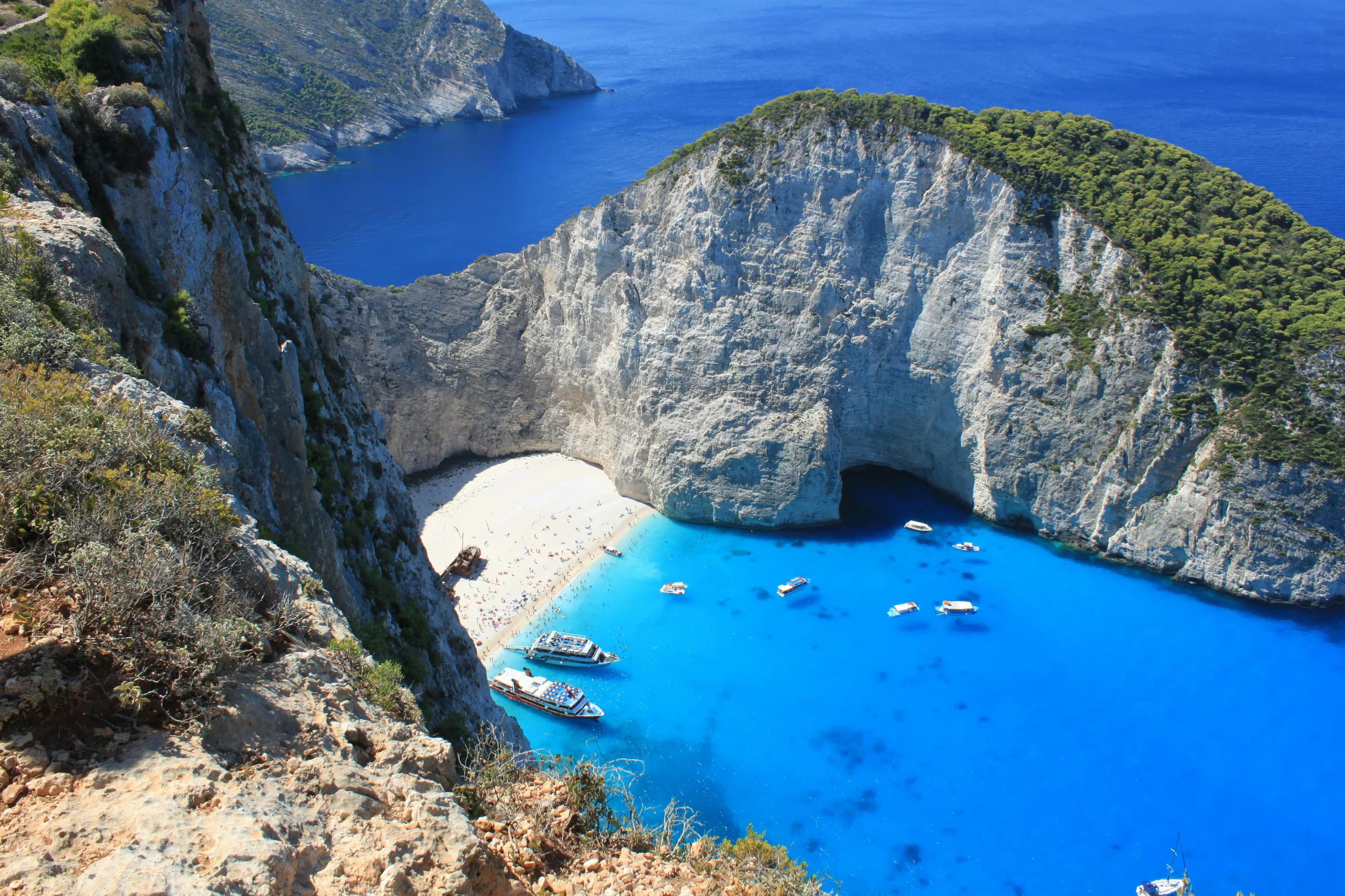 The World’s 10 Most Beautiful Beaches You Must See in Your Lifetime