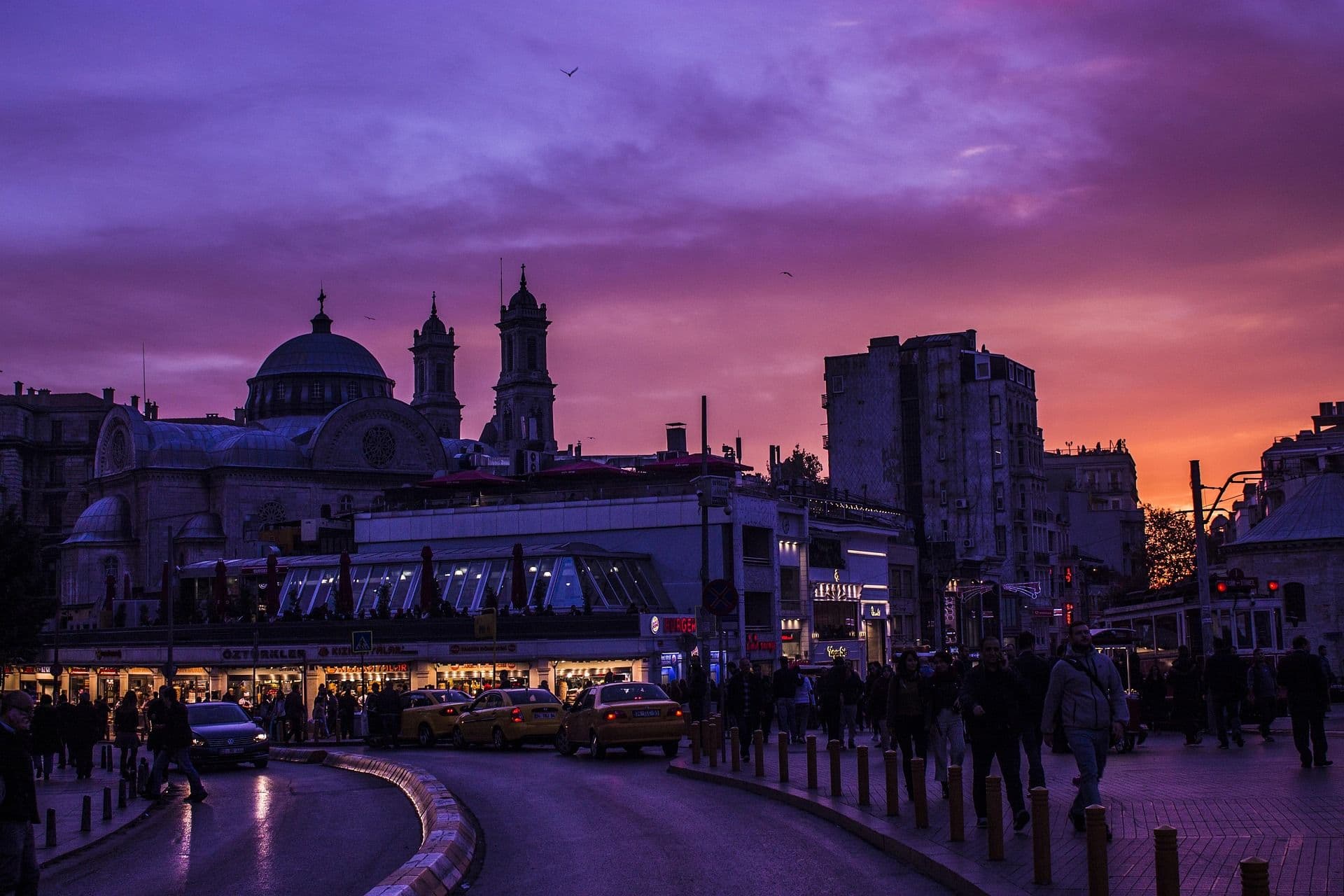 Istiklal street, Beyoglu