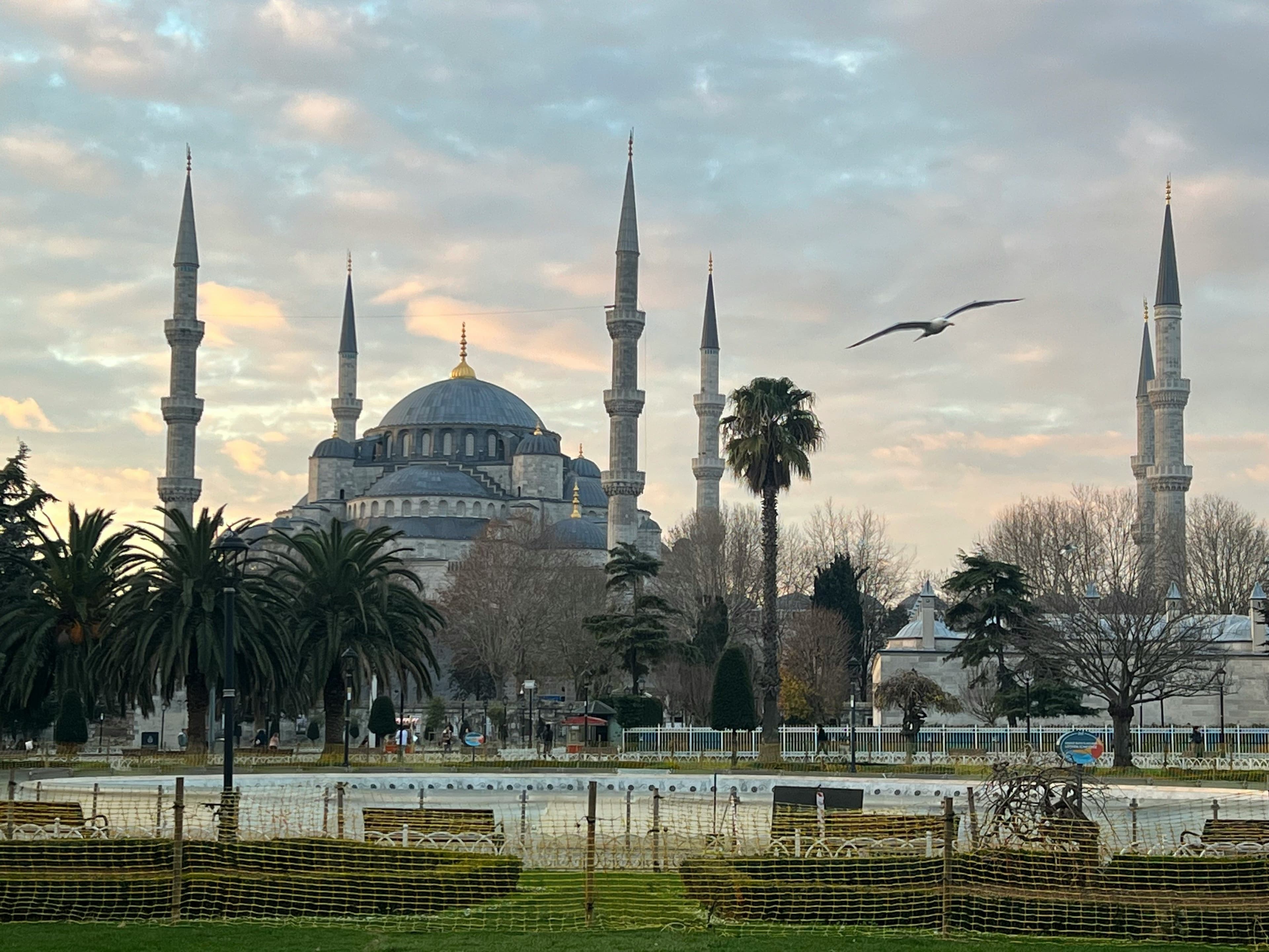 Blue Mosque (Sultanahmet Mosque): A Complete Travel Guide for Visitors